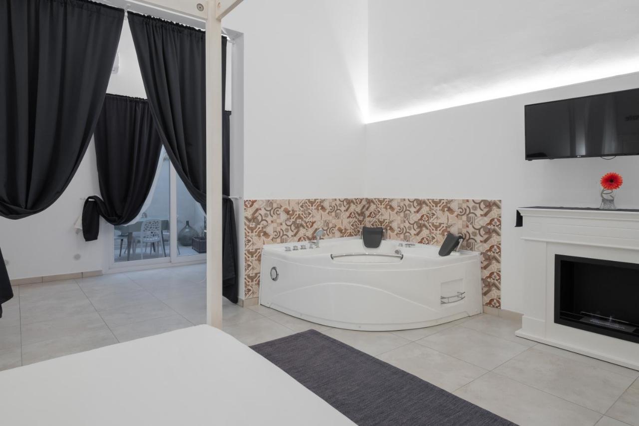 Ada Suites & Spa Lecce Kültér fotó